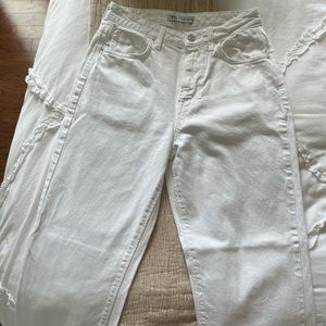 Zara high waisted straight white jeans, size 6
